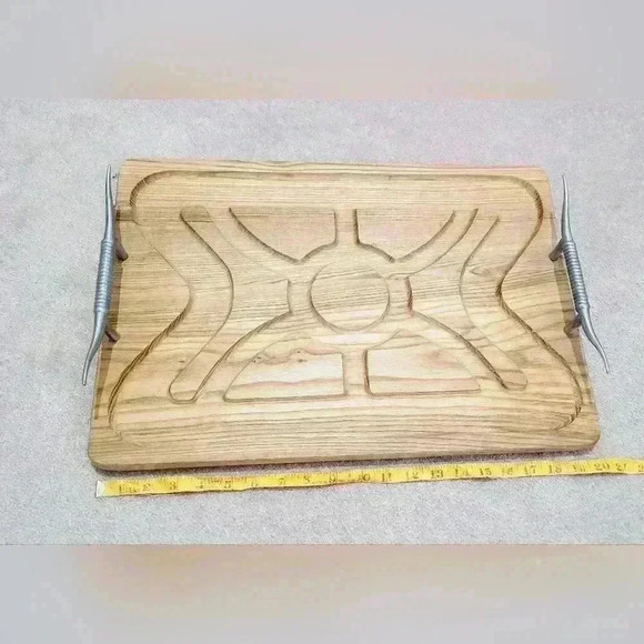 vintage wood serving tray metal longhorn handles very solid excellent condition - Picture 6 of 9